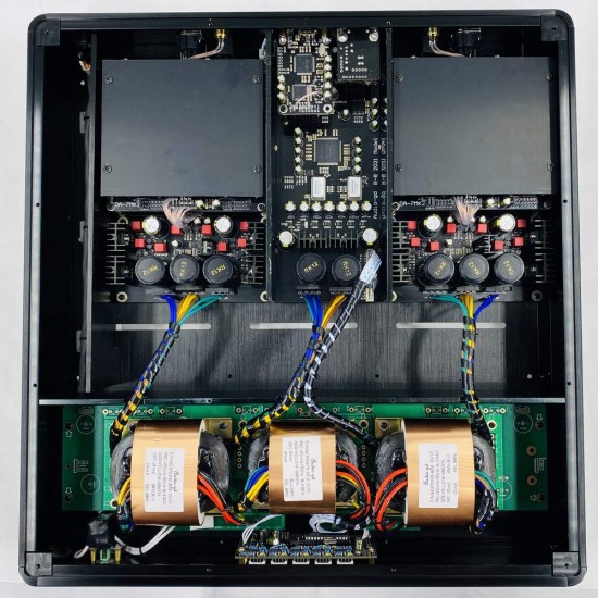 Audio-GD R-8 MK2 True balanced Amplifier fully discrete DAC