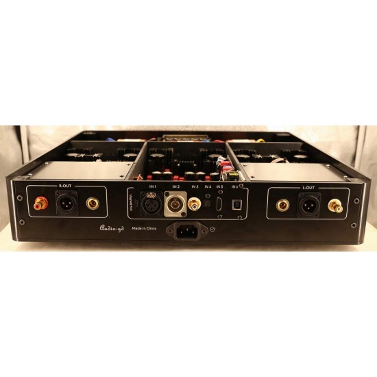 R2R R-7 Fully Balance Discrete R2R Resistor Ladders Decoder DSD512 DXD DAC PCM384K Amanero Combo 384 USB FPGA Femtosecond TCXOs