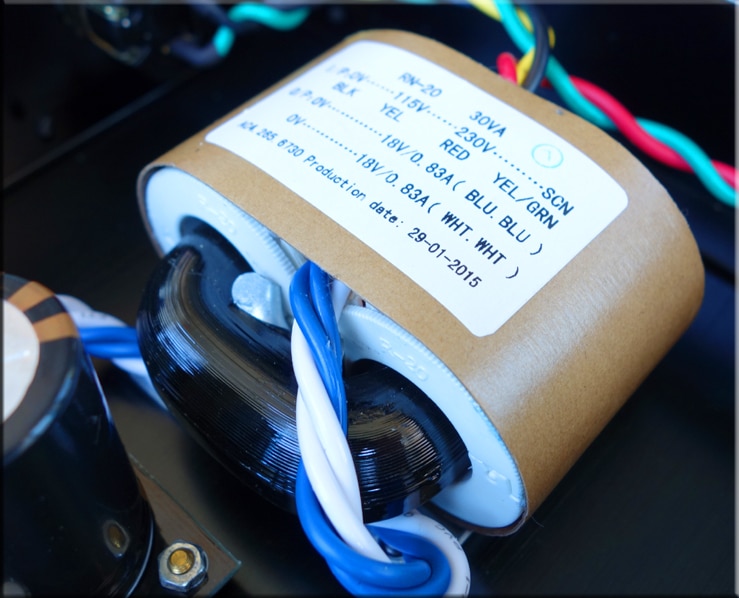 M-011-Germany-MBL6010D-Preamplifier-copy-Black-Gold-limited-version-HIFI-Pre-amplifier-PREAM-265mm-52mm171mm-32810054948