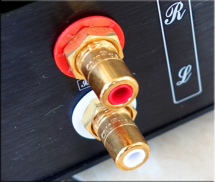 M-011-Germany-MBL6010D-Preamplifier-copy-Black-Gold-limited-version-HIFI-Pre-amplifier-PREAM-265mm-52mm171mm-32810054948