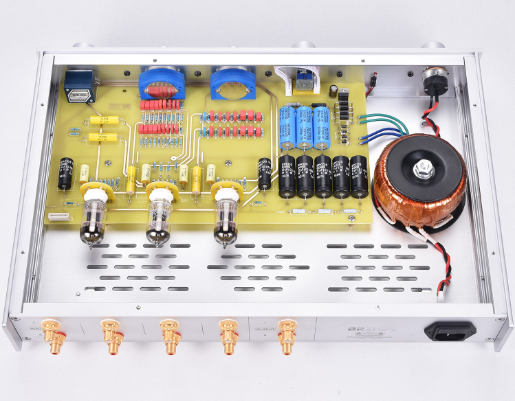 T-024-Referencecopy-MC22-Vacuum-Tube-Pre-Amplifier-HiFi-Preamp-JJ-ECC833-Customized-transformer-Hi-end-Preamplifier-4000160433082